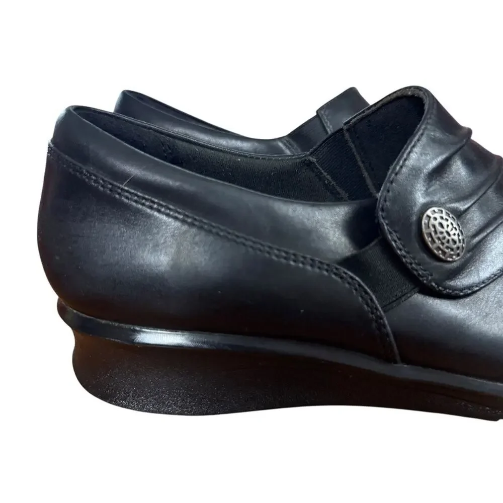 Clarks good used